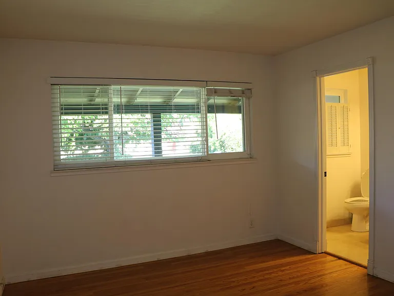 67 Muir Ave — Photo 13