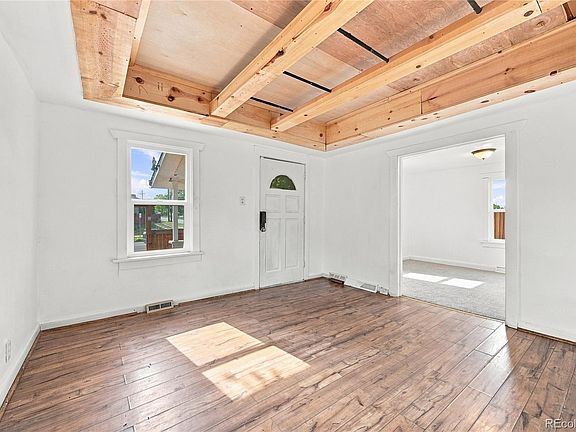 2nd image of 478 Knox Court