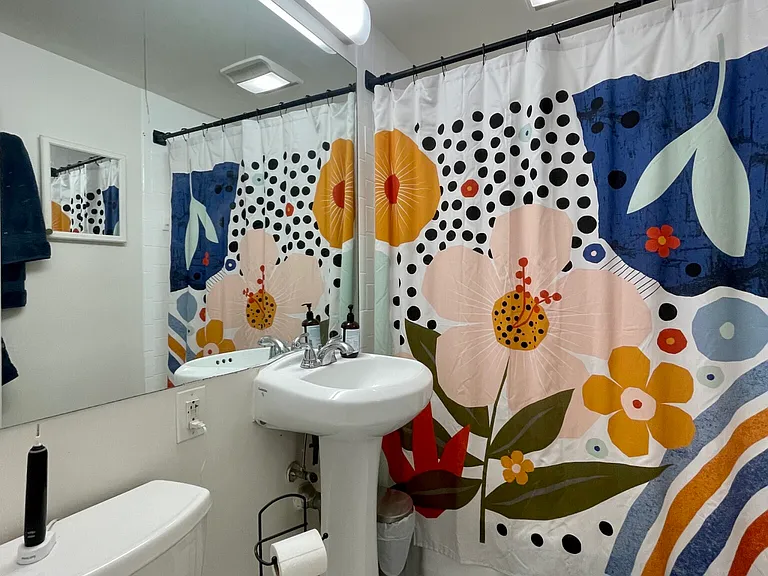 15 Euston Rd #16 — Photo 10