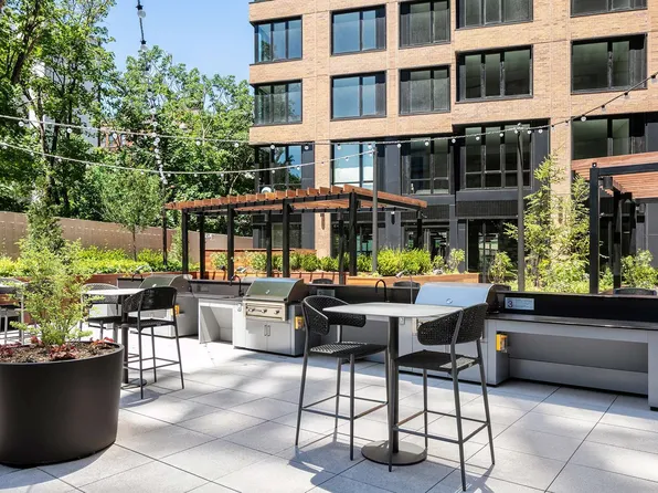 54 Crown Street image 26 of 35