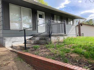 209 E Riverside Dr, Timberville, VA 22853