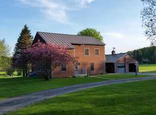 752 S Randolph Rd, Randolph Center, VT 05061