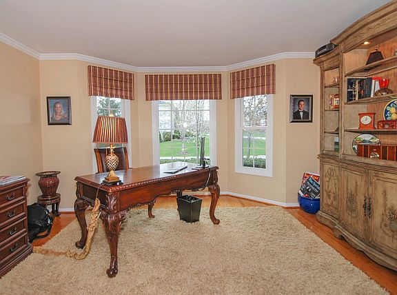 5th image of 21191 W Creekside Dr