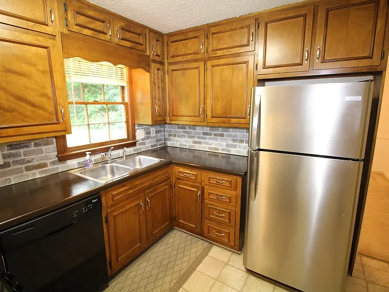 3361 Brookhill Cir — Photo 7