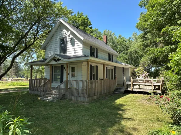 4641 Territorial Rd, Benton Harbor, MI 49022