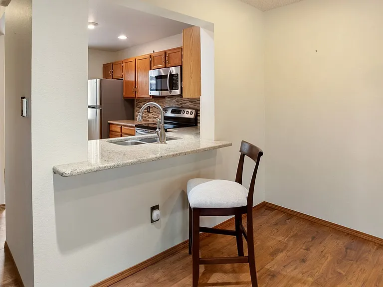 590 Greenway Ct #A — Photo 13