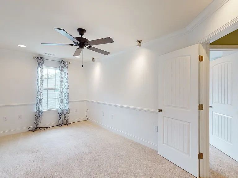 1003 Amber Shadow Dr — Photo 16