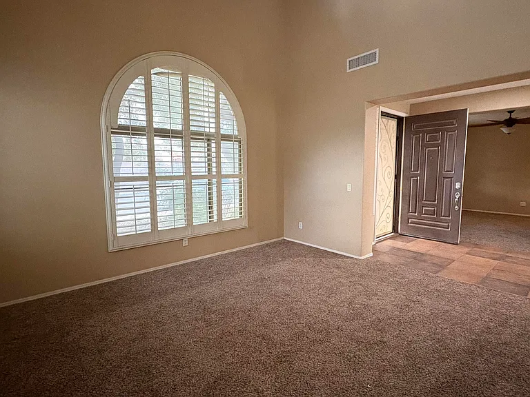 15165 N 143rd Ave — Photo 9