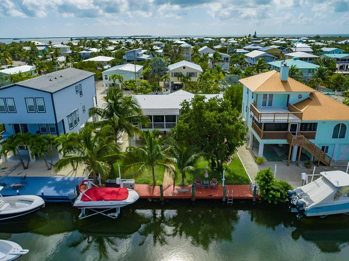 27385 Barbuda Ln, Ramrod Key, FL 33042 | Zillow