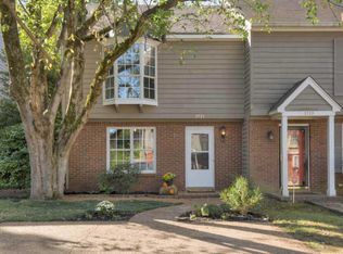 3731 Charleston Square Dr, Memphis, TN 38122
