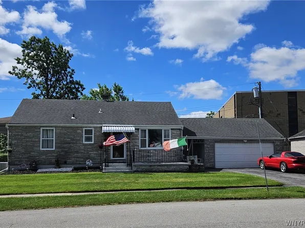 11 Loretto Dr, Cheektowaga, NY 14225