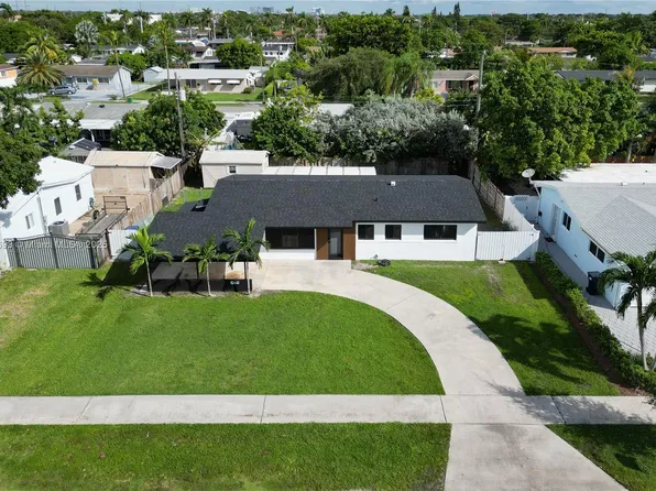 10441 SW 50th Ter, Miami, FL 33165