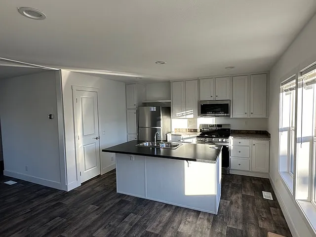 3 bed, 1474 sqft, $1,750 — Photo 4