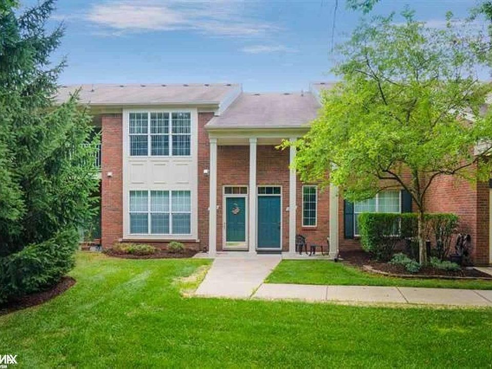 1st image of 44047 Rushcliffe Dr
