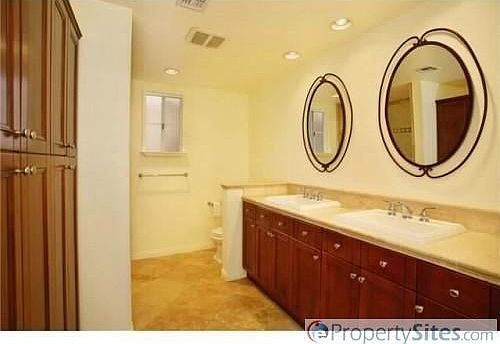 2nd image of 521 Arbor Dr Unit 301