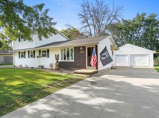 2410 Hampton Ave, Green Bay, WI 54311
