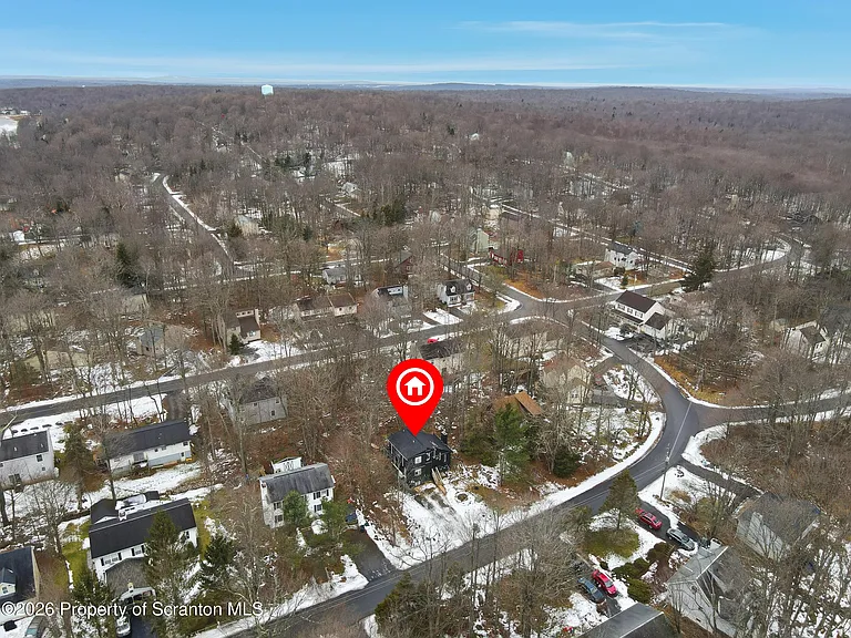 1379 Winding Way — Photo 40