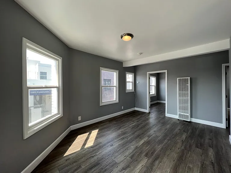 3835 Whittier Blvd #2 — Photo 6
