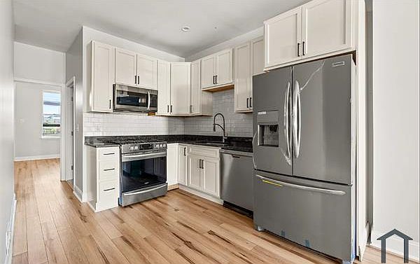 1st image of 419 N Collington Ave