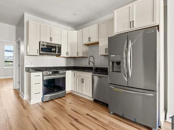 419 N Collington Ave