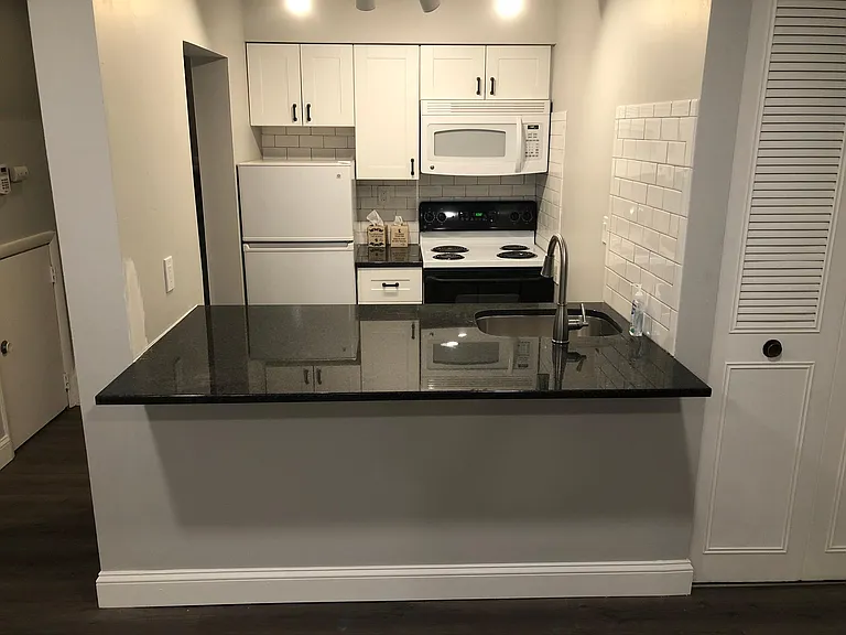 25 Ellsworth St #1 — Photo 12