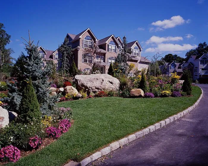 Fairfield Landmark At Port Jefferson Village — Photo 1