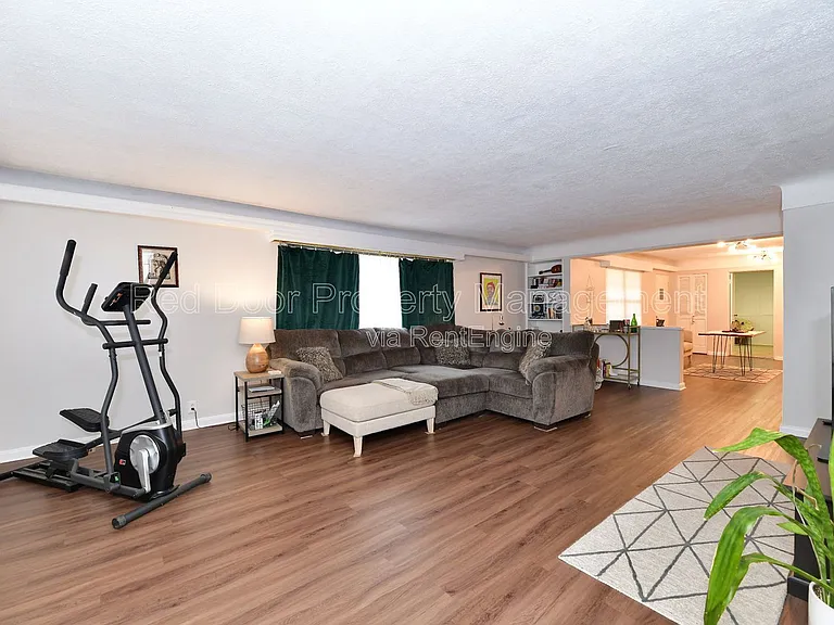 4701 Kessler Boulevard East Dr — Photo 20