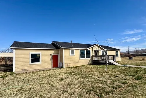 2401 W Covey Ln Photo 1