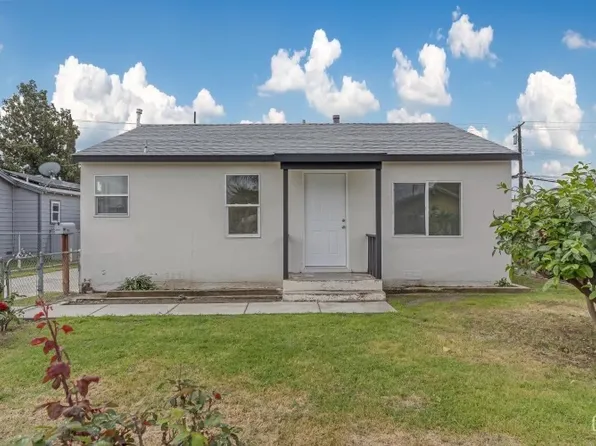 1233 Woodrow Ave Unit 1233, Bakersfield, CA 93308