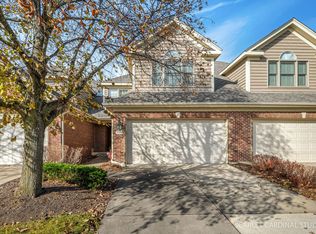 3704 King Charles Ln, Saint Charles, IL