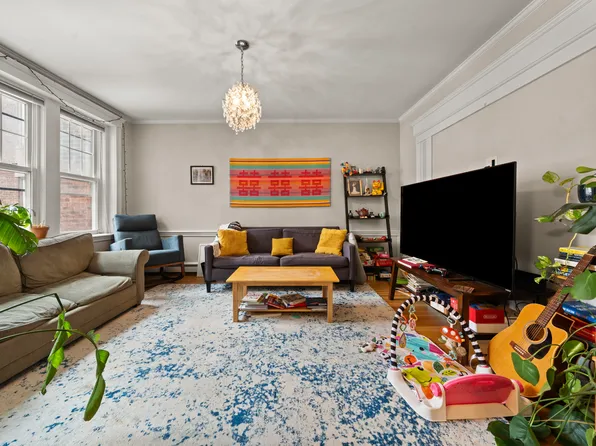 224 Jamaicaway #5, Jamaica Plain, MA 02130