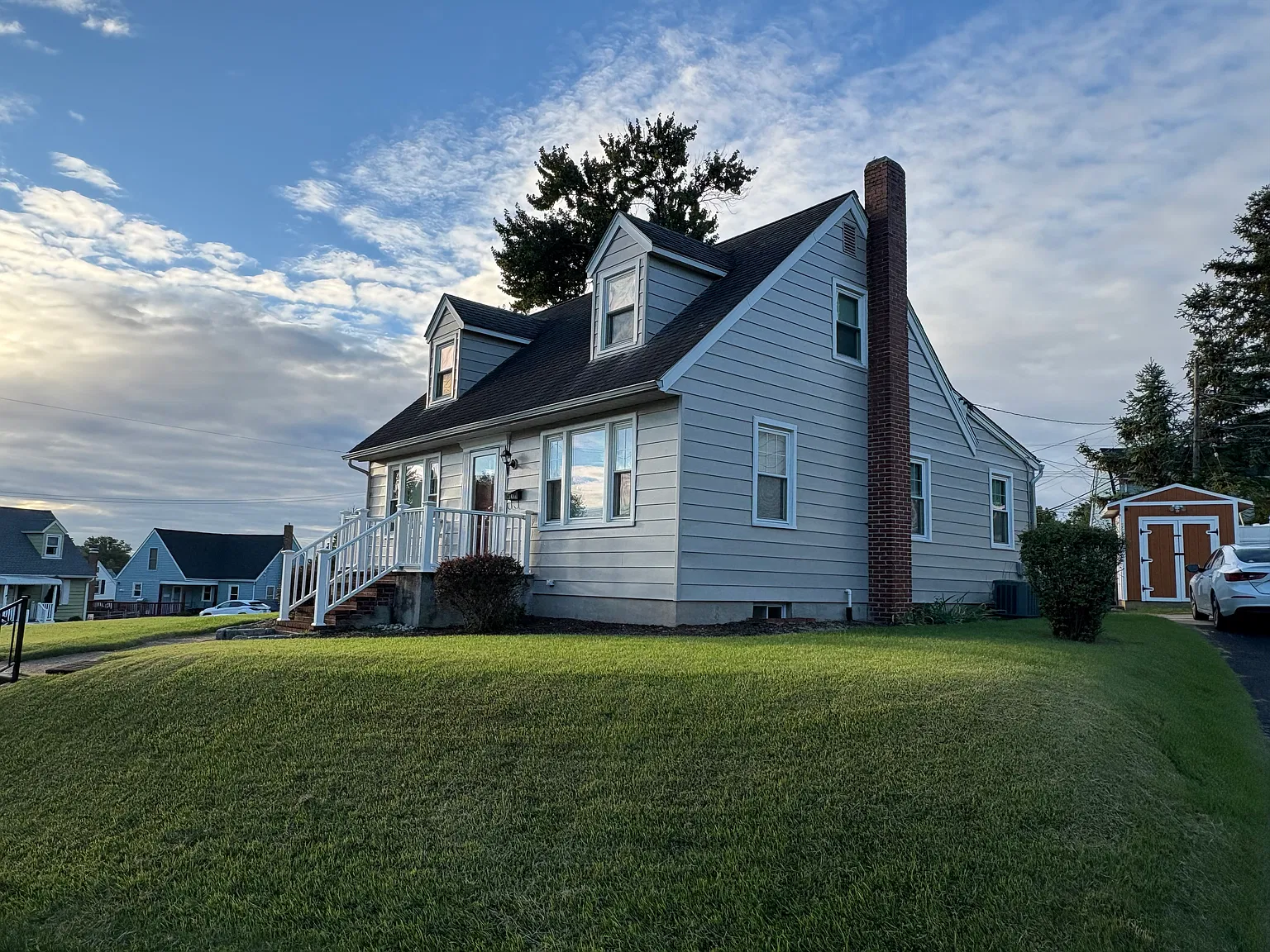 3 bed, 2.5 bath, 1220 sqft, $2,500 — Photo 2