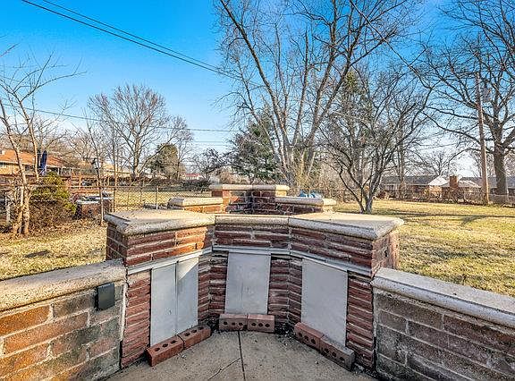 4th image of 1908 Brassie Dr