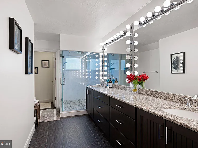 16346 Snook Ct — Photo 9