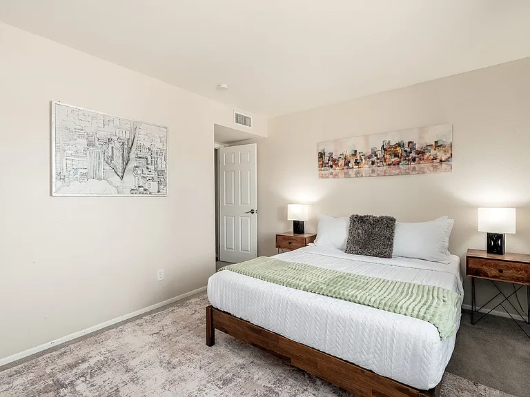 5114 S Dorsey Ln — Photo 26