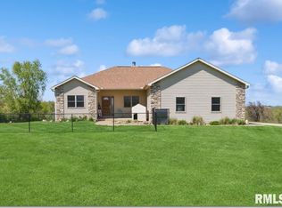 1745 345th Ave, Goose Lake, IA 52750