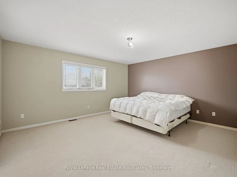 70 Echoridge Dr — Photo 26