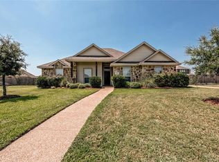 136 Sterling Rdg, Mc Gregor, TX 76657