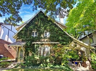 11 Oswald Cres, Toronto, ON M4S 2H5