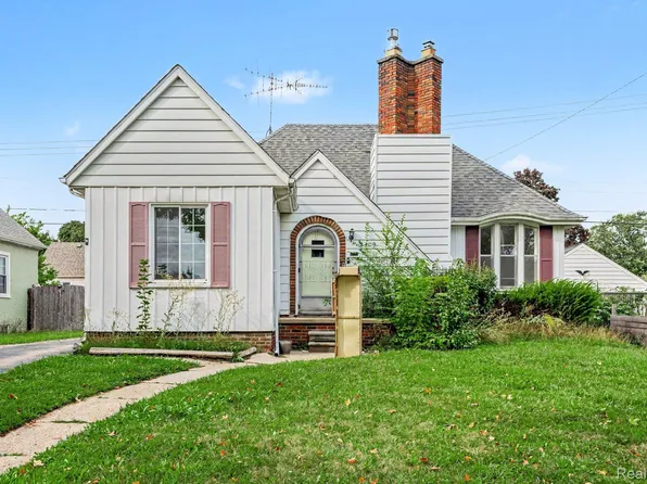 2409 E Court St, Flint, MI 48503