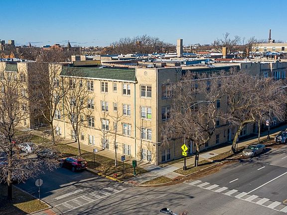 5th image of 4500.1 N Ashland Ave #G