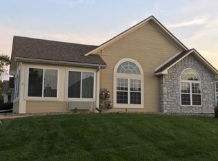 11302 S Pflumm Rd, Olathe, KS 66215