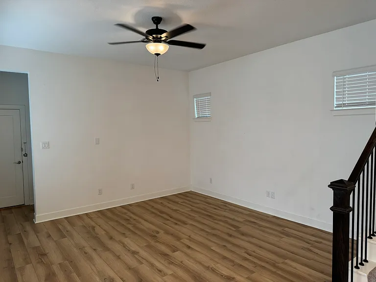 1508 Rose Willow Way — Photo 2