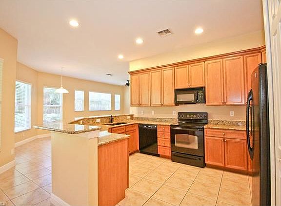 3rd image of 19969 Estero Verde Dr