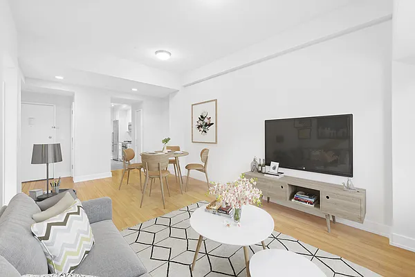 Rented by Mirador Real Estate | media 3