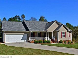 6891 Pritchett Creek Rd, Browns Summit, NC 27214