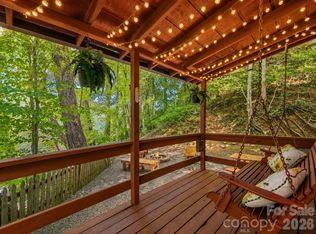 30 Katydid Ln, Maggie Valley, NC 28751