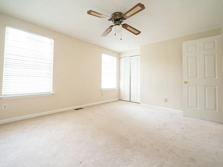 5520 Lacy Rd — Photo 19