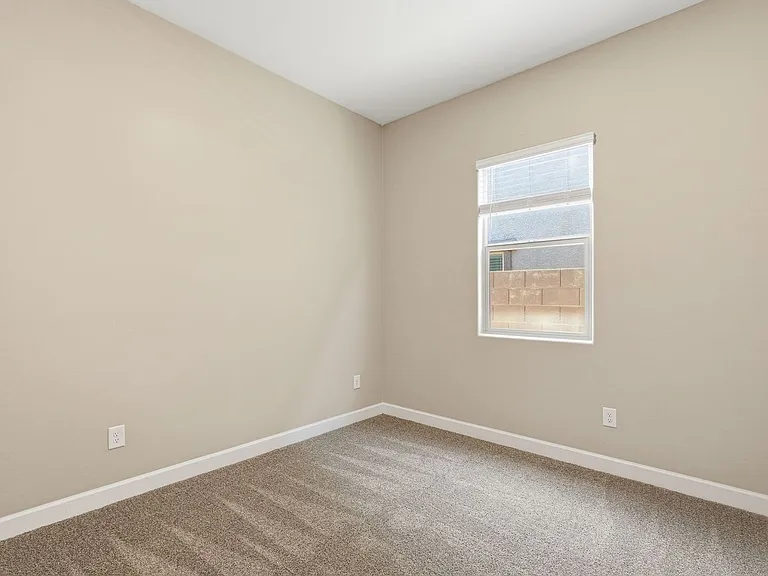 293 E Jasper Ct — Photo 25