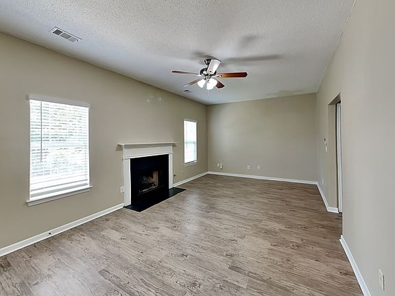 5th image of 4479 Big Bluff Ct